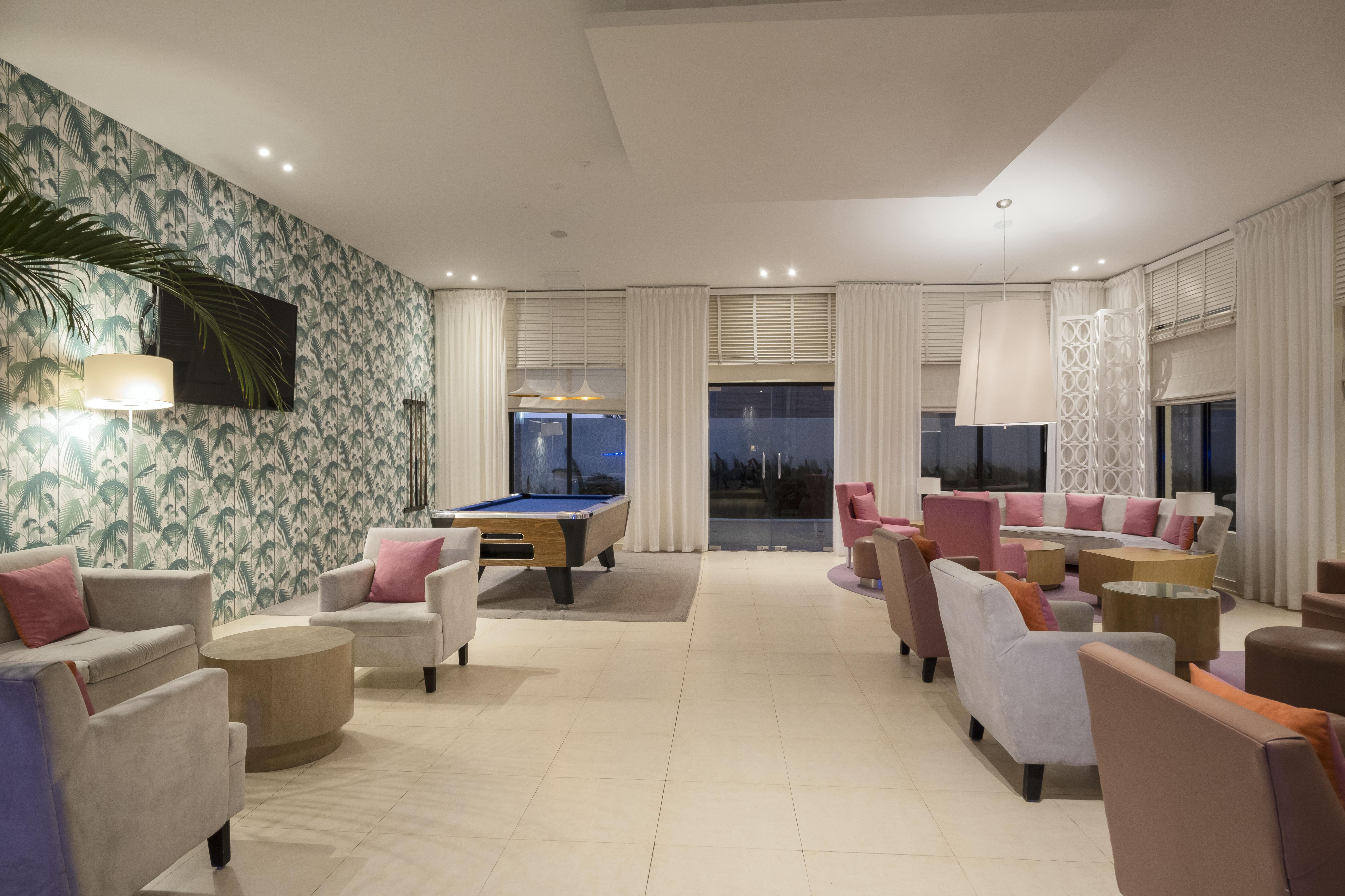 Hotel Nyx Канкун Екстериор снимка