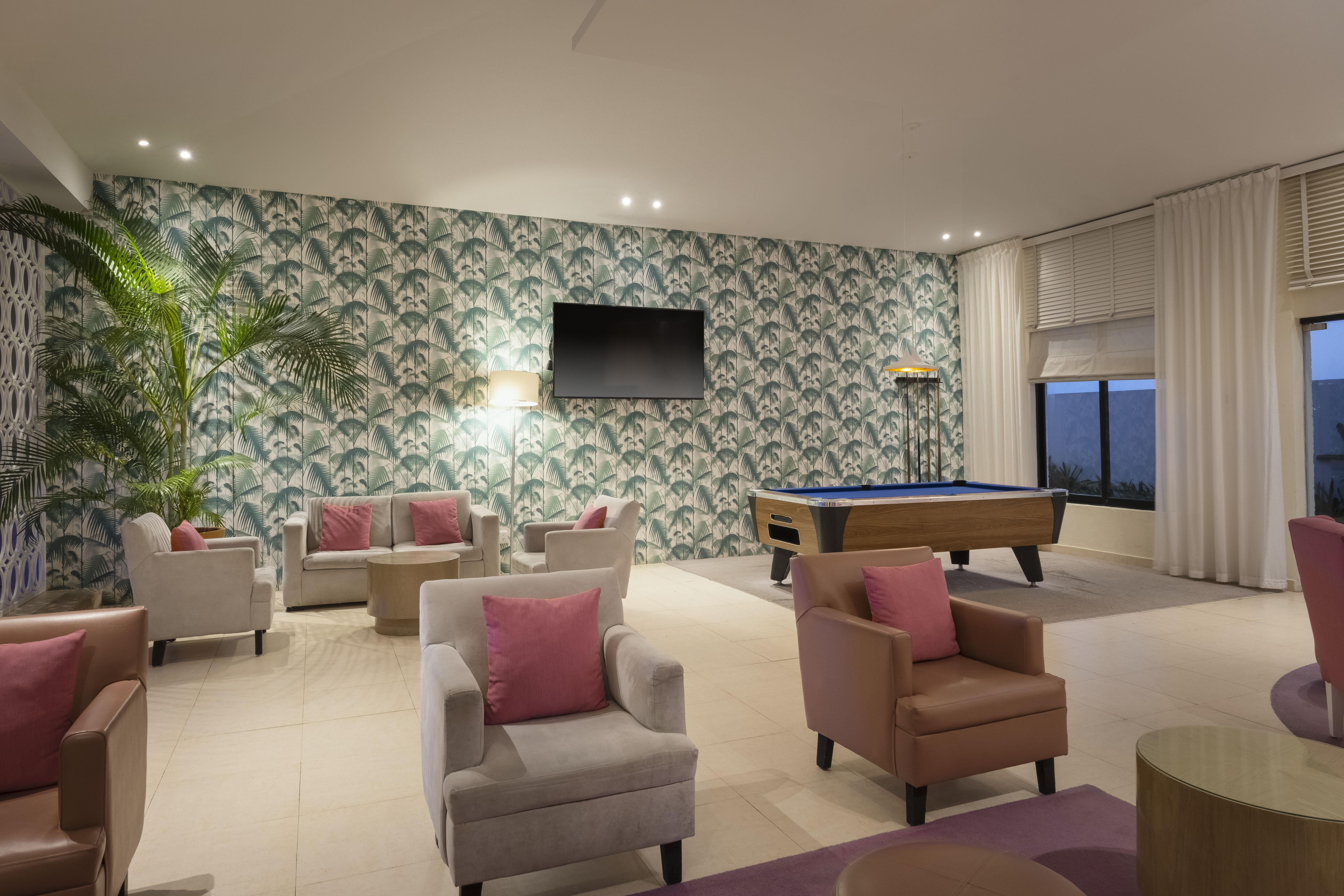 Hotel Nyx Канкун Екстериор снимка